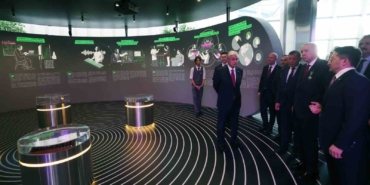 cumhurbaskani-erdogan-astanada-alemai-yapay-zeka-merkezini-ziyaret-etti-HD9YLQUl.jpg