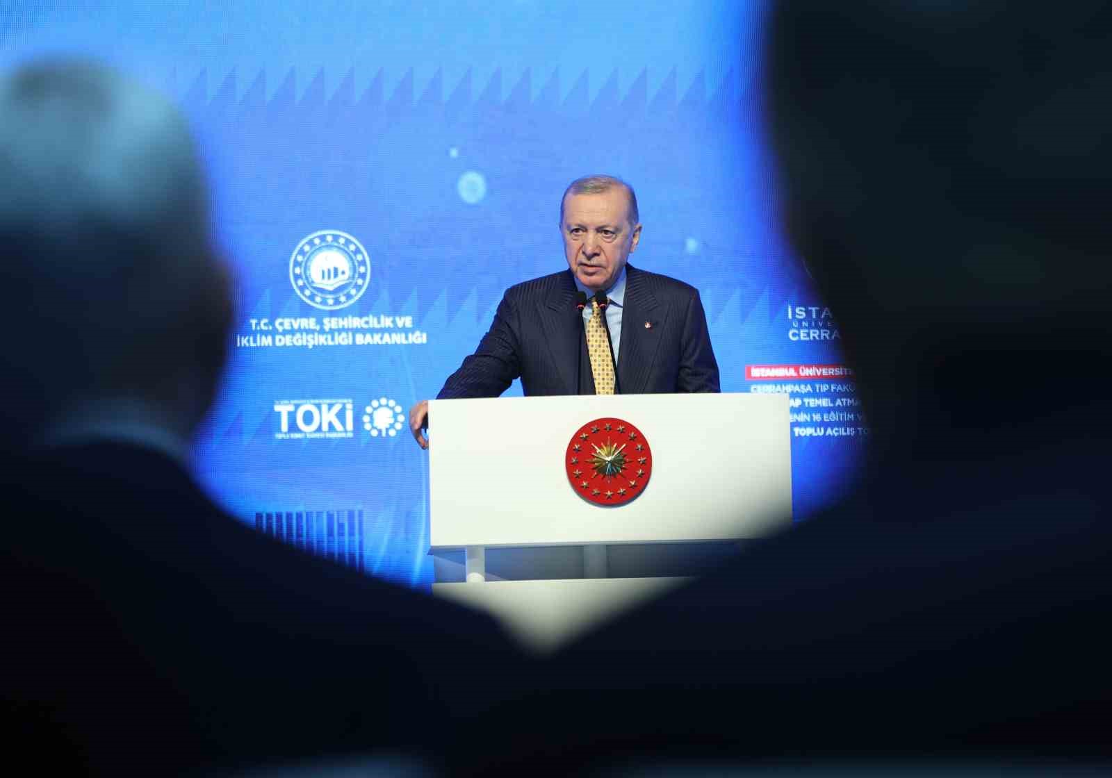Cumhurbaşkanı Erdoğan: "Atatürk’ün adını güya dillerinden düşürmeyenler, Gazi Mustafa Kemal’in mirasına da sahip çıkmadı" 31 cumhurbaskani erdogan ataturkun adini guya dillerinden dusurmeyenler gazi mustafa kemalin mirasina da sahip cikmadi eaYcVPKB