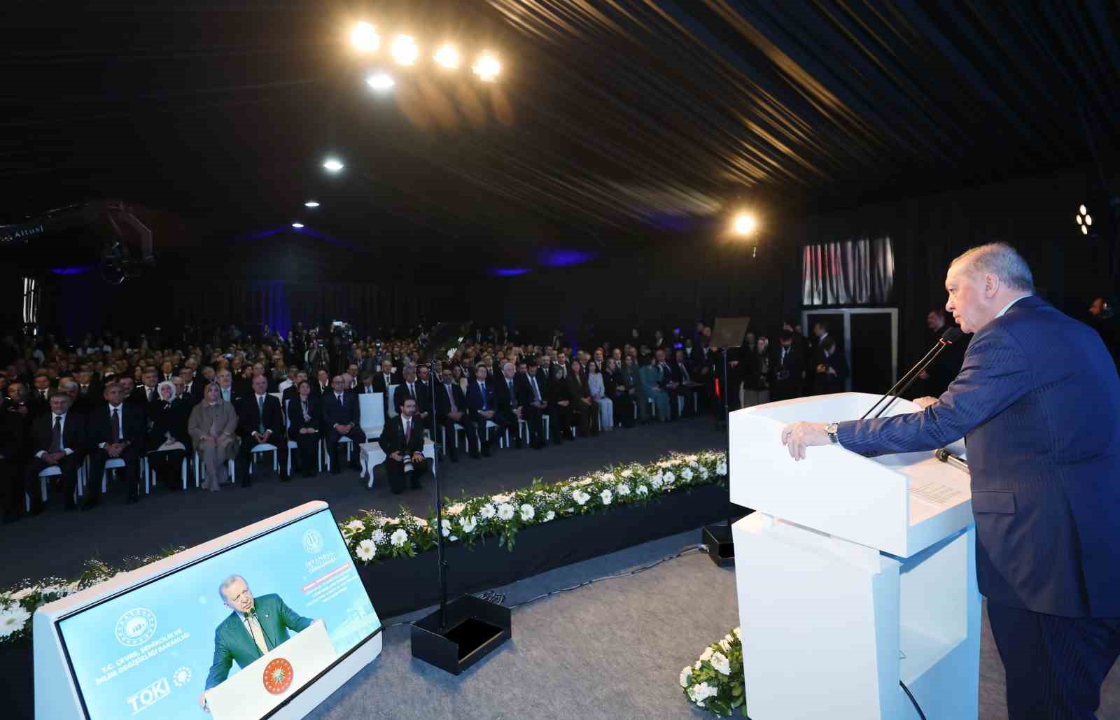 Cumhurbaşkanı Erdoğan: "Atatürk’ün adını güya dillerinden düşürmeyenler, Gazi Mustafa Kemal’in mirasına da sahip çıkmadı" 17 cumhurbaskani erdogan ataturkun adini guya dillerinden dusurmeyenler gazi mustafa kemalin mirasina da sahip cikmadi sJpD4dgL