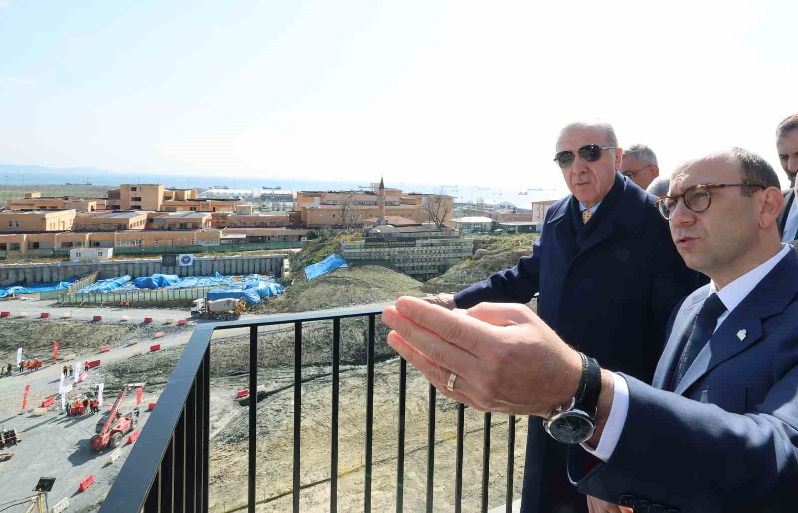 Cumhurbaşkanı Erdoğan: "Atatürk’ün adını güya dillerinden düşürmeyenler, Gazi Mustafa Kemal’in mirasına da sahip çıkmadı" 7 cumhurbaskani erdogan ataturkun adini guya dillerinden dusurmeyenler gazi mustafa kemalin mirasina da sahip cikmadi tey8uXJQ