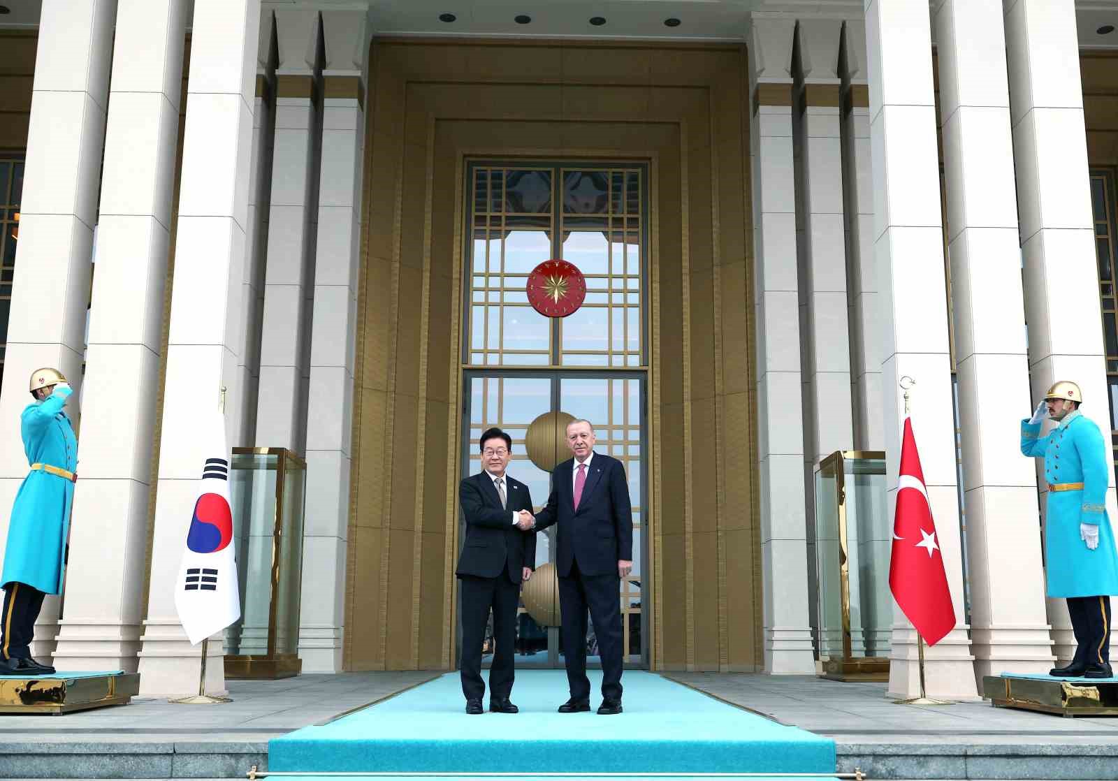 Cumhurbaşkanı Erdoğan: "Bağımsız bir Filistin devletinin kurulması adil ve sürdürülebilir barışın temel koşuludur" 14 cumhurbaskani erdogan bagimsiz bir filistin devletinin kurulmasi adil ve surdurulebilir barisin temel kosuludur 10 biqYNZ14