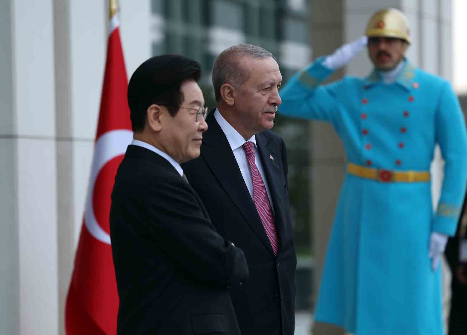 Cumhurbaşkanı Erdoğan: "Bağımsız bir Filistin devletinin kurulması adil ve sürdürülebilir barışın temel koşuludur" 22 cumhurbaskani erdogan bagimsiz bir filistin devletinin kurulmasi adil ve surdurulebilir barisin temel kosuludur 18 VwOPS2T9
