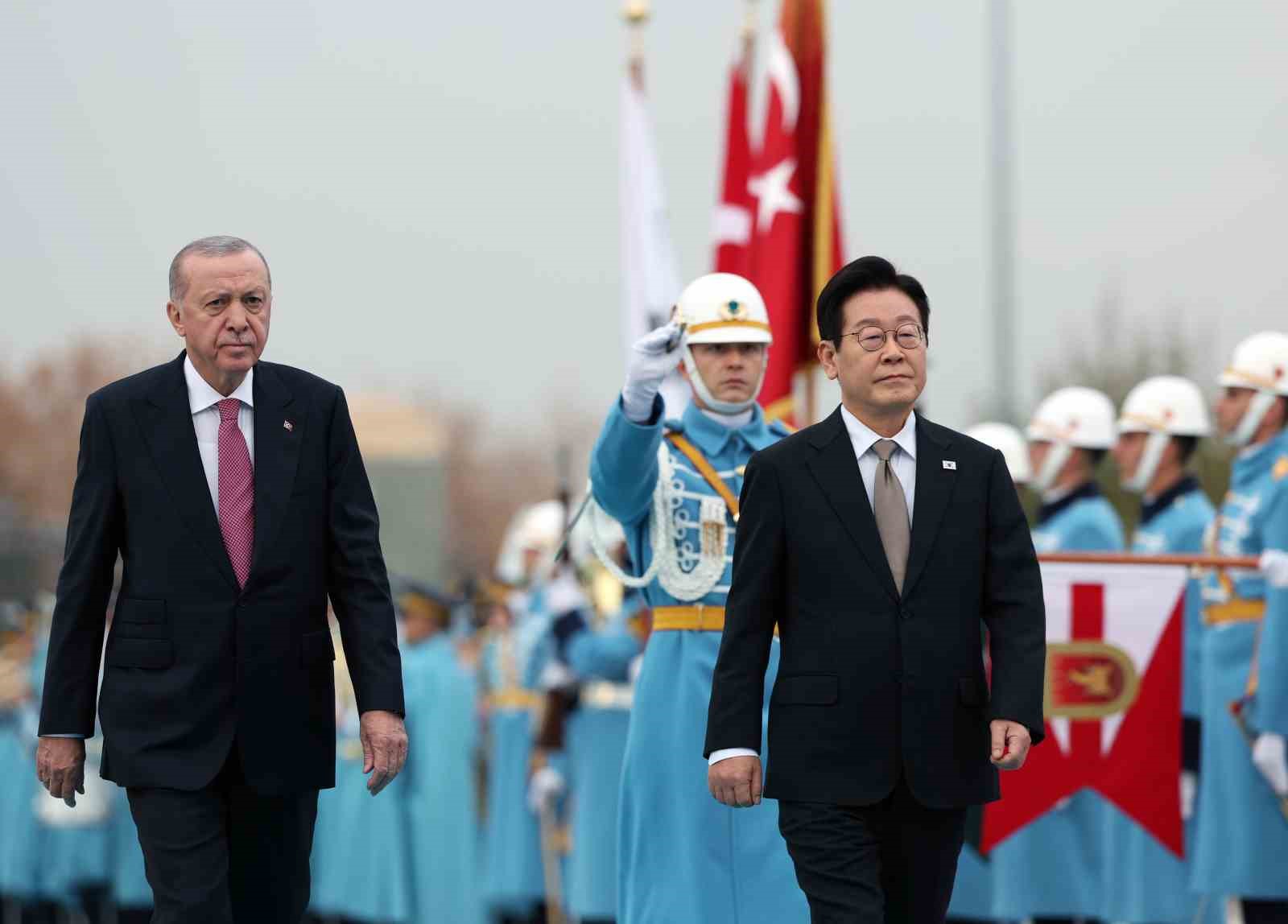 Cumhurbaşkanı Erdoğan: "Bağımsız bir Filistin devletinin kurulması adil ve sürdürülebilir barışın temel koşuludur" 27 cumhurbaskani erdogan bagimsiz bir filistin devletinin kurulmasi adil ve surdurulebilir barisin temel kosuludur 23 5maWzLA6