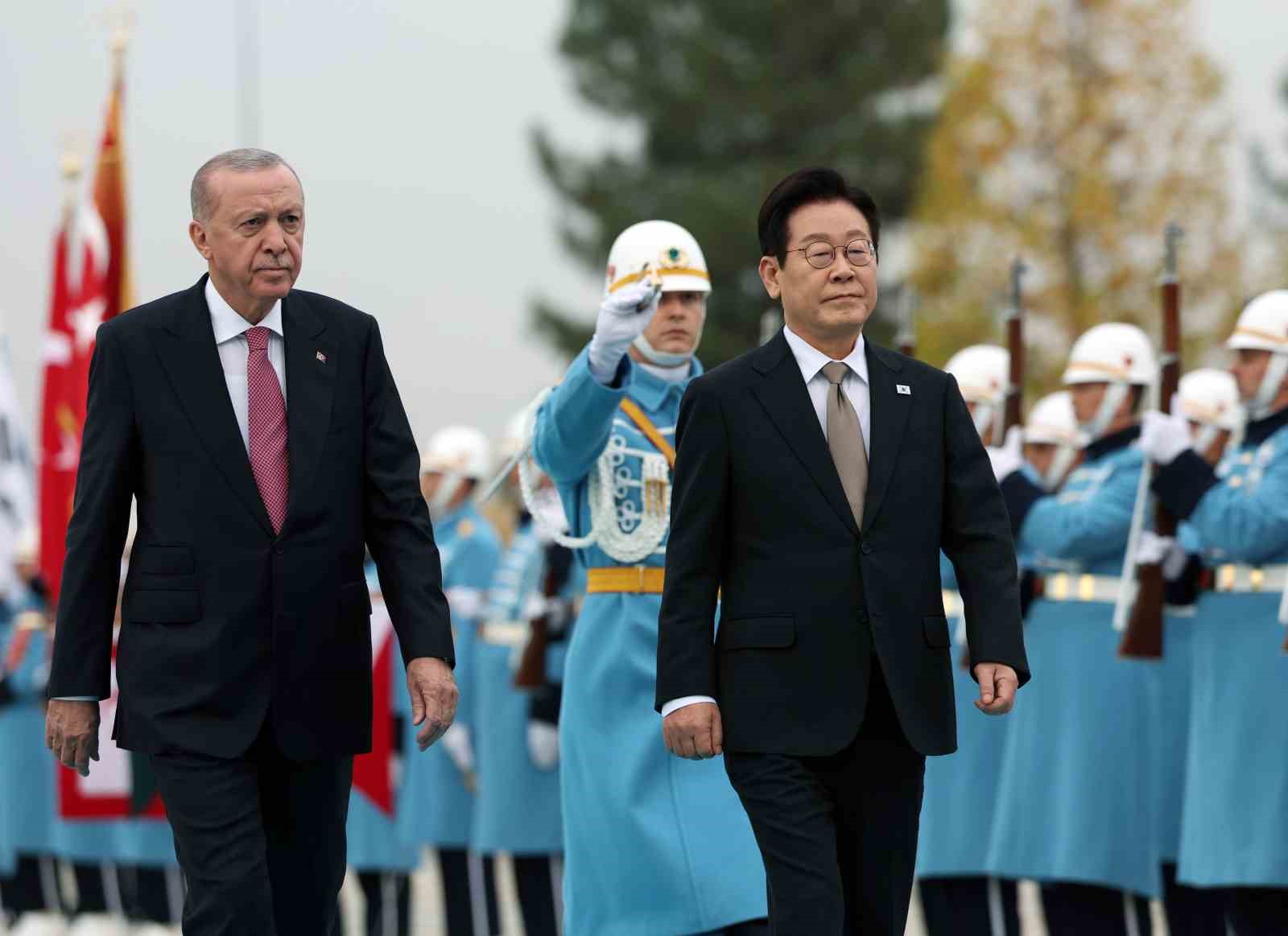 Cumhurbaşkanı Erdoğan: "Bağımsız bir Filistin devletinin kurulması adil ve sürdürülebilir barışın temel koşuludur" 28 cumhurbaskani erdogan bagimsiz bir filistin devletinin kurulmasi adil ve surdurulebilir barisin temel kosuludur 24 sLuLAWJ7