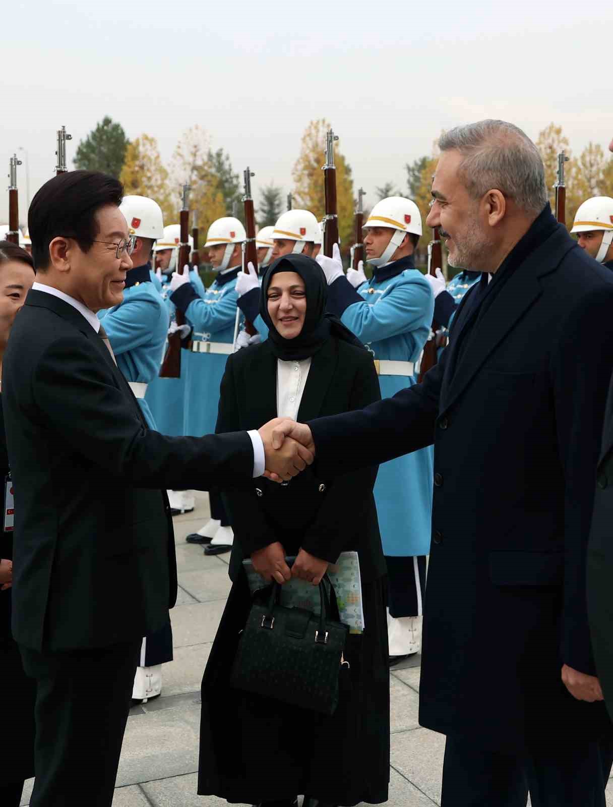 Cumhurbaşkanı Erdoğan: "Bağımsız bir Filistin devletinin kurulması adil ve sürdürülebilir barışın temel koşuludur" 32 cumhurbaskani erdogan bagimsiz bir filistin devletinin kurulmasi adil ve surdurulebilir barisin temel kosuludur 28 2m7agBau