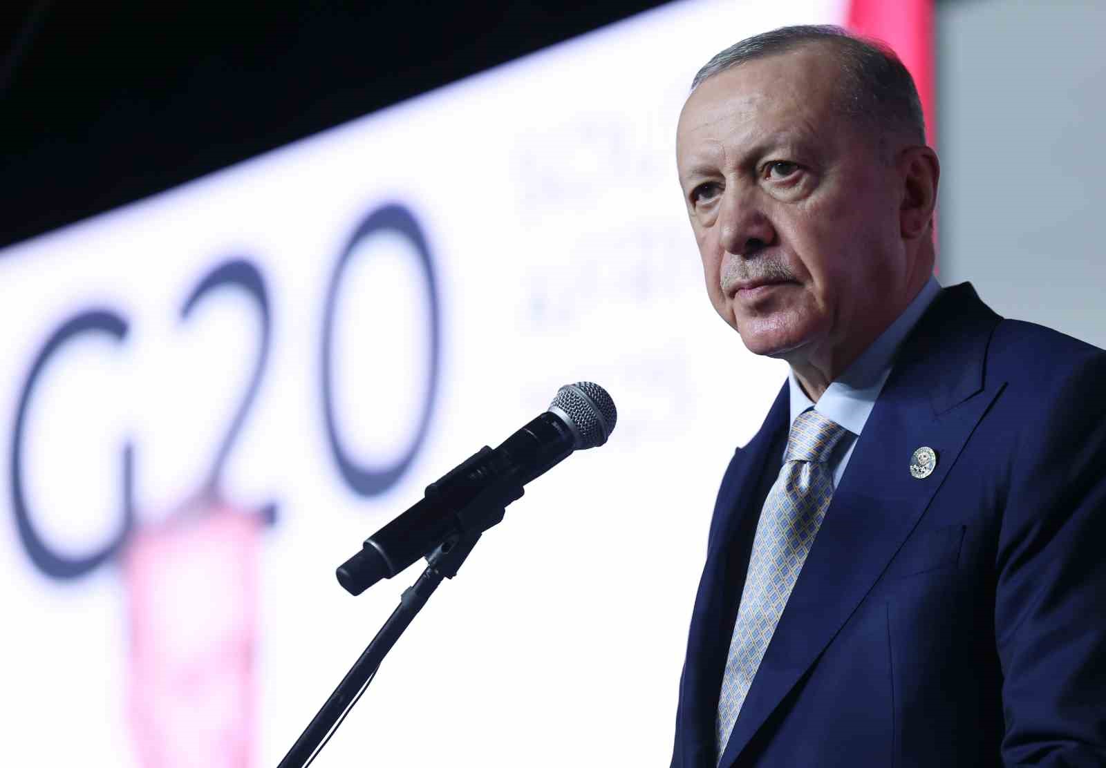 cumhurbaskani erdogan baris icin her yere kosturacagiz 1 KIaqC25v