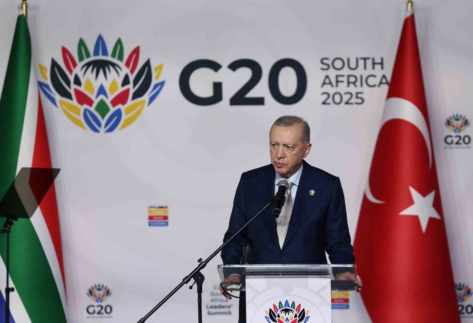 cumhurbaskani erdogan baris icin her yere kosturacagiz 2 mByBYiUX