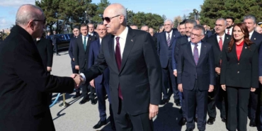 cumhurbaskani-erdogan-baskanligindaki-devlet-erkani-anitkabiri-ziyaret-etti-Qs9kz2vB.jpg