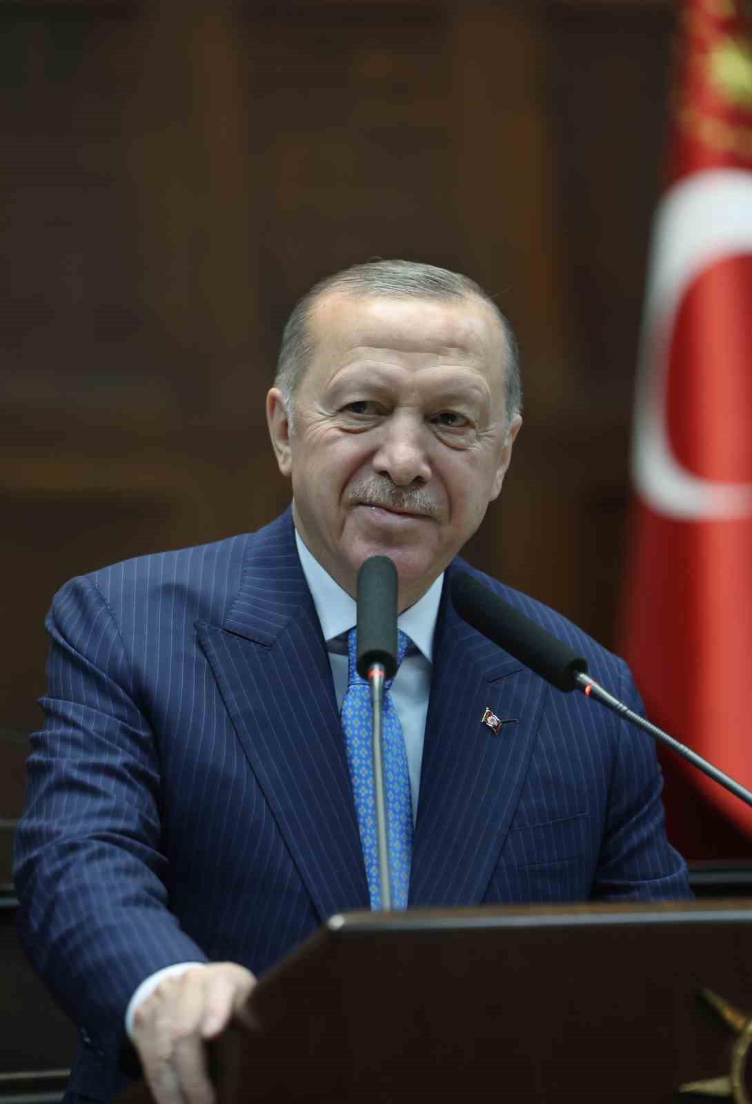 Cumhurbaşkanı Erdoğan: "Bayrağımıza uzanan o kirli elleri muhakkak bulacak, bunun hesabını o hainlerden mutlaka soracağız" 12 cumhurbaskani erdogan bayragimiza uzanan o kirli elleri muhakkak bulacak bunun hesabini o hainlerden mutlaka jyMalbUK