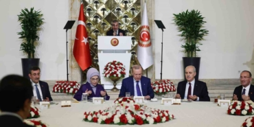 cumhurbaskani-erdogan-biz-bolgemizi-ve-insanligi-ilgilendiren-meselelerde-asla-tarafsiz-degiliz-z5HmdJgN.jpg