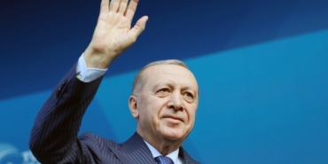 cumhurbaskani-erdogan-bizimle-laf-degil-eser-hizmet-yaristirin-IpkHSWHs.jpg