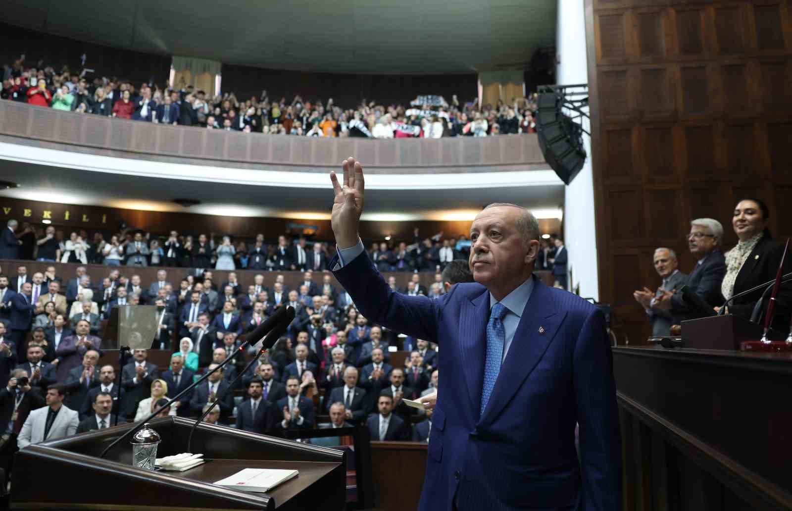 Cumhurbaşkanı Erdoğan: "Bölgemizde yeni ameliyatlar yapmak isteyenlerin oyunlarına gelmek hem tarihimize hem istikbalimize yapılmış bir ihanet olacaktır" 5 cumhurbaskani erdogan bolgemizde yeni ameliyatlar yapmak isteyenlerin oyunlarina gelmek hem tarihimize hem istikbalimize yapilmis DfKuUBT7