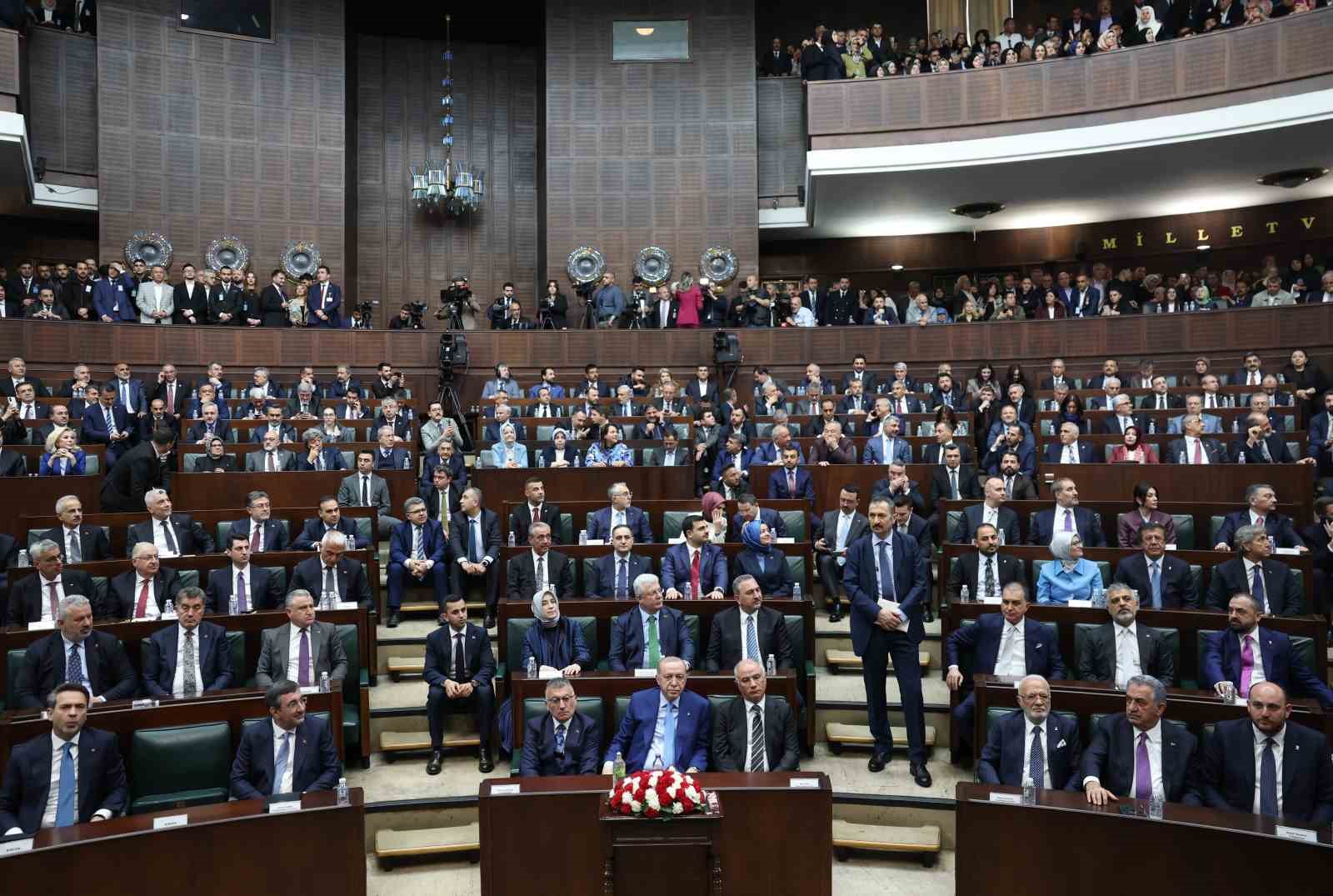 Cumhurbaşkanı Erdoğan: "Bölgemizde yeni ameliyatlar yapmak isteyenlerin oyunlarına gelmek hem tarihimize hem istikbalimize yapılmış bir ihanet olacaktır" 4 cumhurbaskani erdogan bolgemizde yeni ameliyatlar yapmak isteyenlerin oyunlarina gelmek hem tarihimize hem istikbalimize yapilmis zVXEq8fC