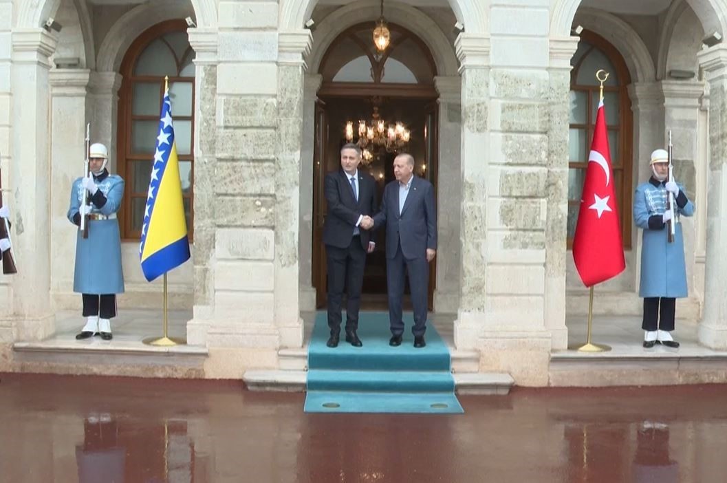 cumhurbaskani erdogan bosna hersek devlet baskanligi konseyi baskani becirovic ile bir araya geldi 1 DXmwWpU1