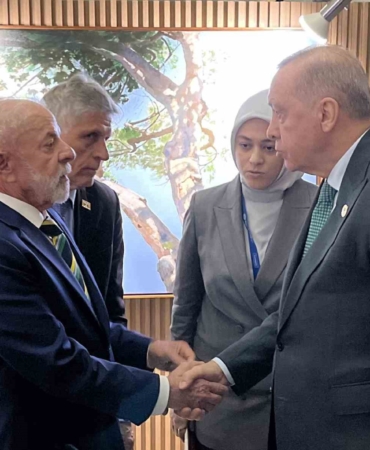 cumhurbaskani-erdogan-brezilya-devlet-baskani-silva-ile-gorustu-1nrX2QCf.jpg