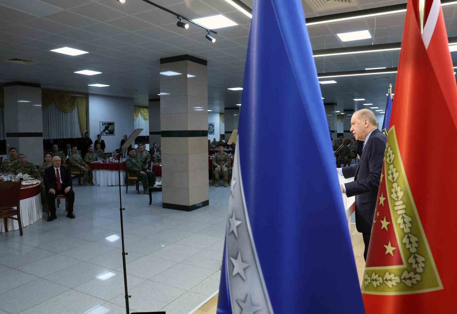 cumhurbaskani erdogan bu topraklarda huzur ve baris icinde yasamak istiyorsak caydiriciligimizi surekli arttirmak zorundayiz V7Plw3m5