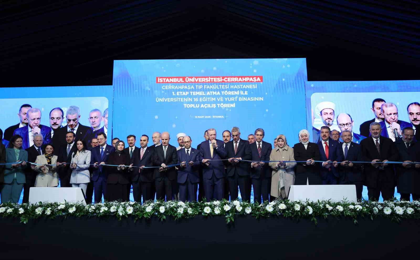 cumhurbaskani erdogan cerrahpasa tip fakultesi hastanesi insaatinda inceleme yapti 12