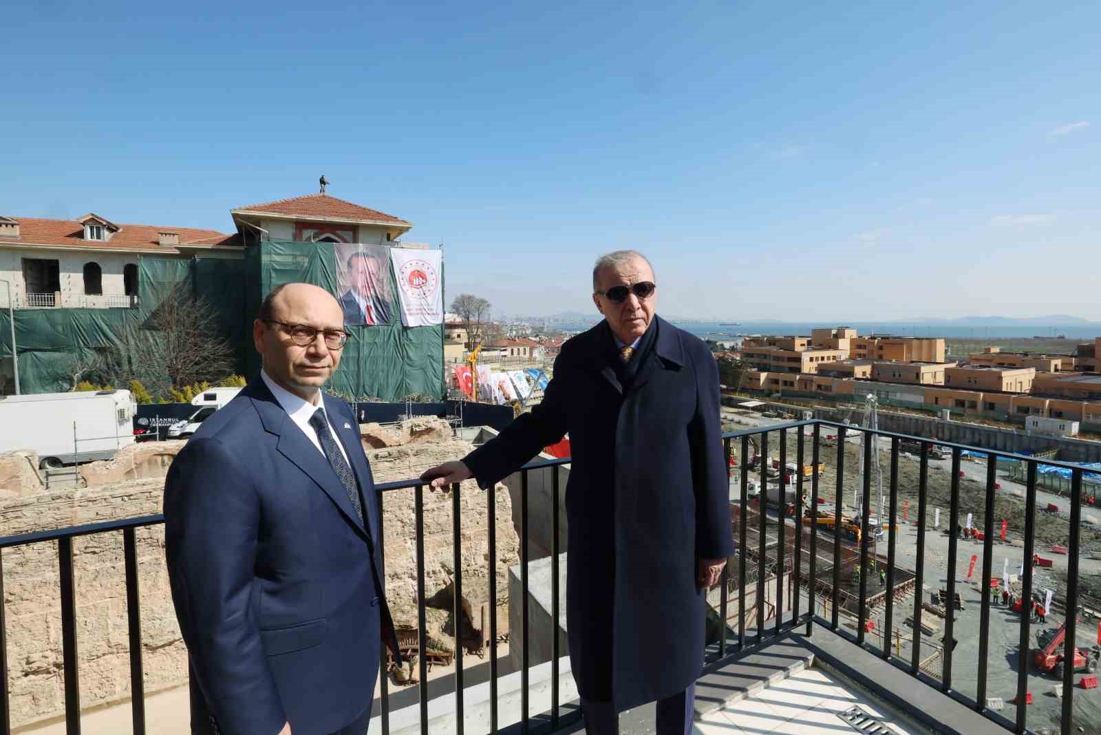 cumhurbaskani erdogan cerrahpasa tip fakultesi hastanesi insaatinda inceleme yapti 3 J7GSMK12