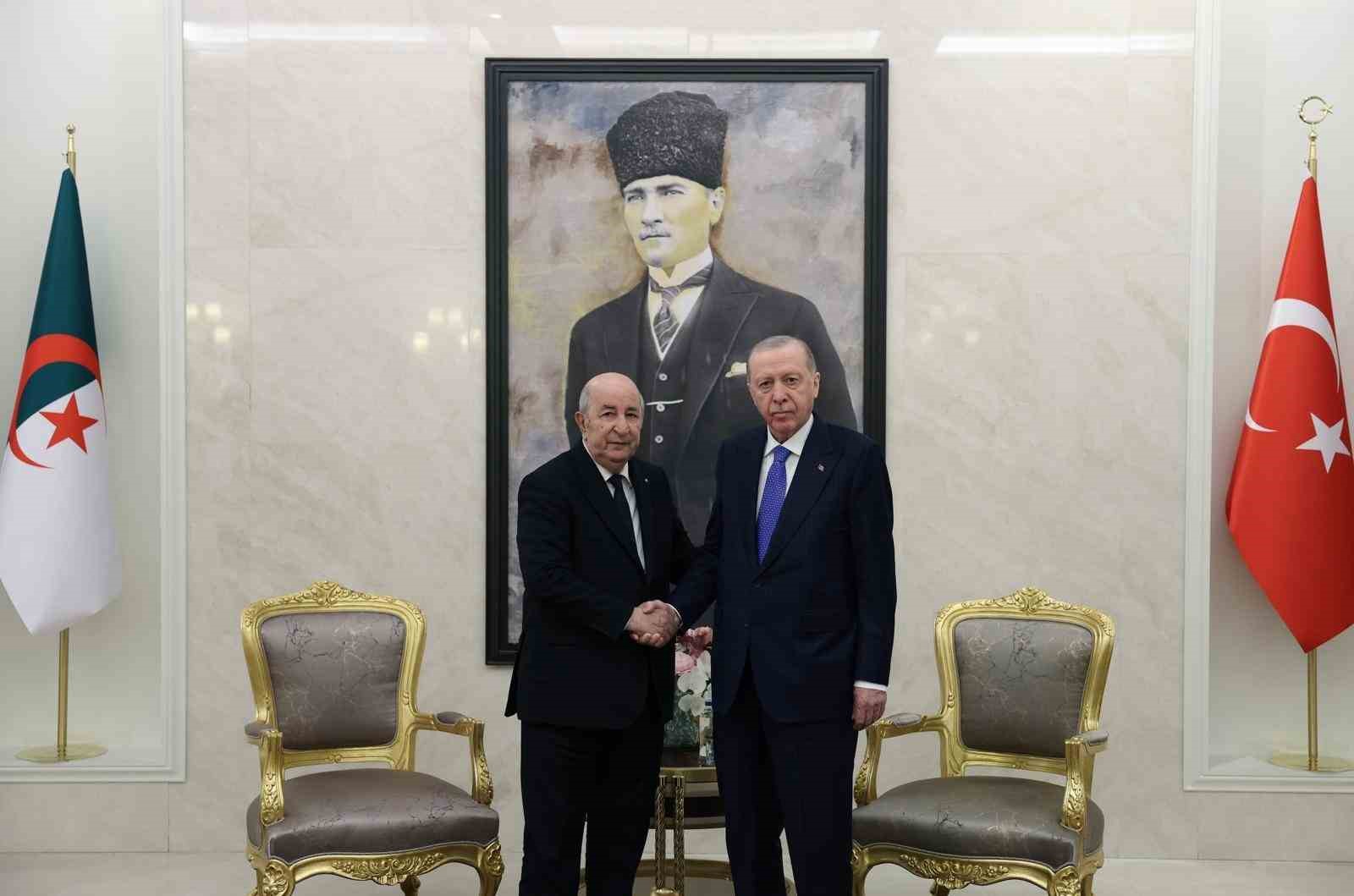 Cumhurbaşkanı Erdoğan, Cezayir Cumhurbaşkanı Tebbun’u karşıladı 6 cumhurbaskani erdogan cezayir cumhurbaskani tebbunu karsiladi 2 IyrKRiPV