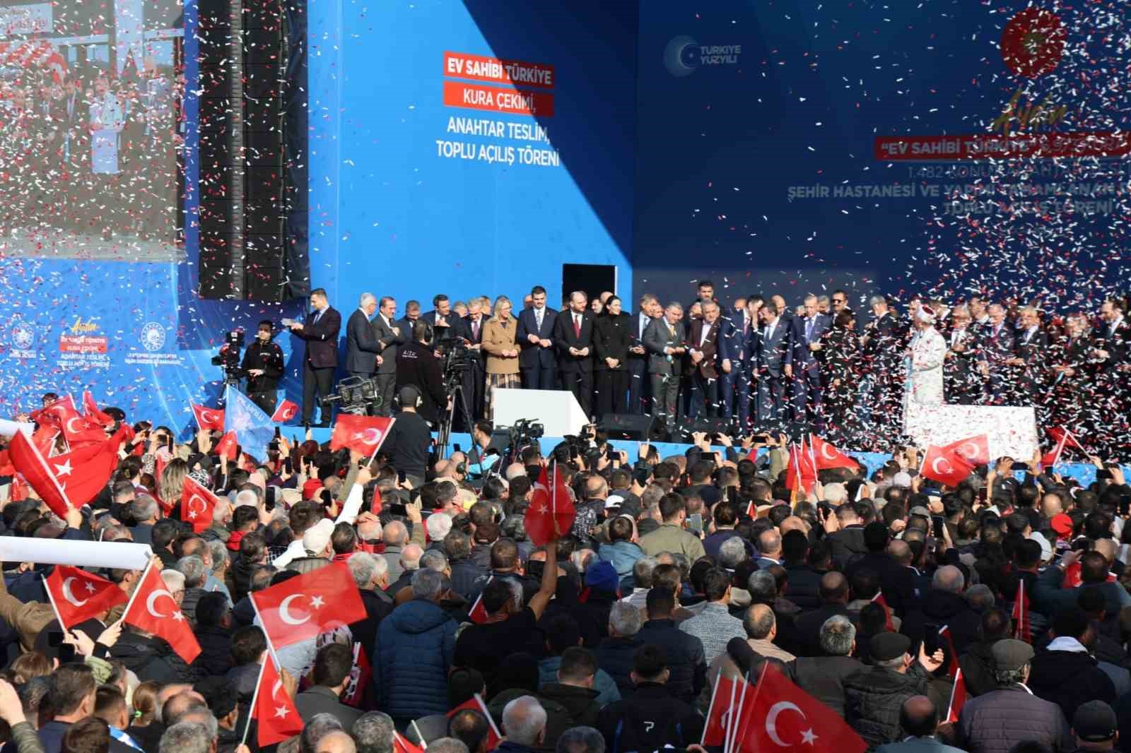 cumhurbaskani erdogan cildir havalimani ticari ucuslara acacagiz 7 jwf8XfLj