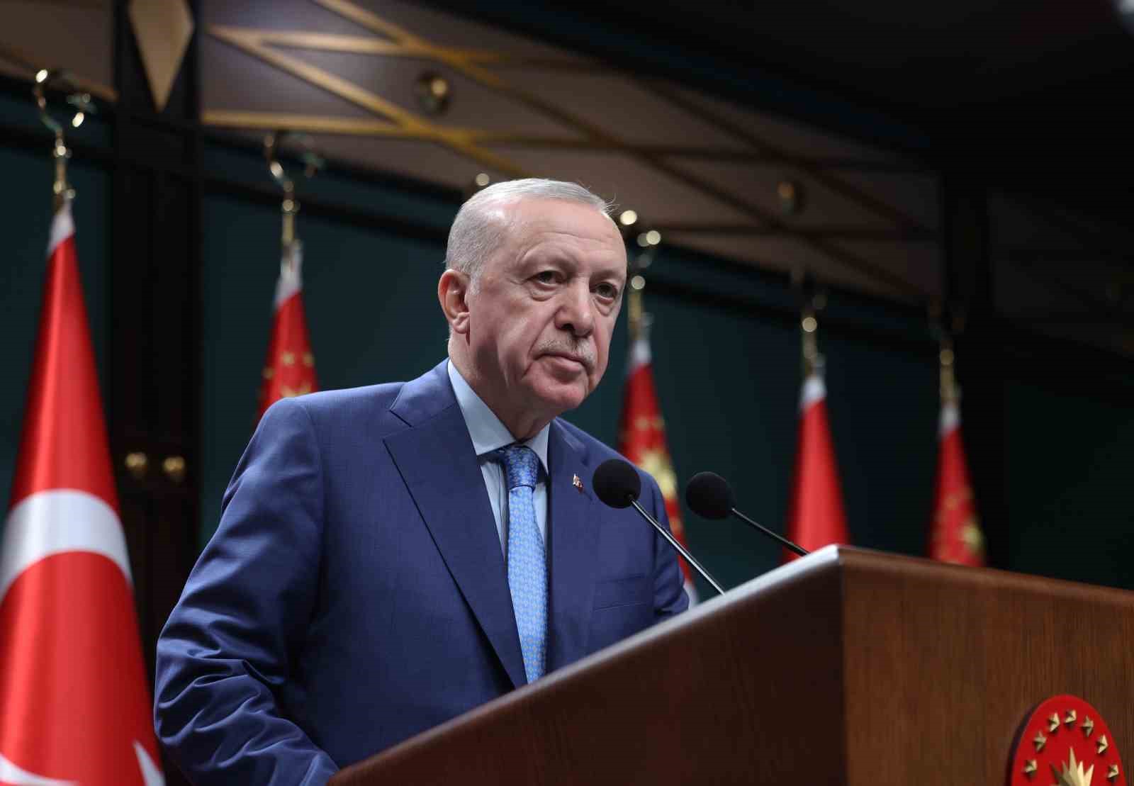 Cumhurbaşkanı Erdoğan: "Demokrasilerde muhalefet en az iktidar kadar mesuliyet sahibidir" 6 cumhurbaskani erdogan demokrasilerde muhalefet en az iktidar kadar mesuliyet sahibidir 2 PScOeWrJ