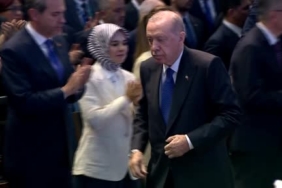 cumhurbaskani-erdogan-depremi-kullanarak-siyasi-ekonomik-firsatcilik-yapanlar-bugun-adalete-hesap-veriyor-WwtZSxMb.jpg
