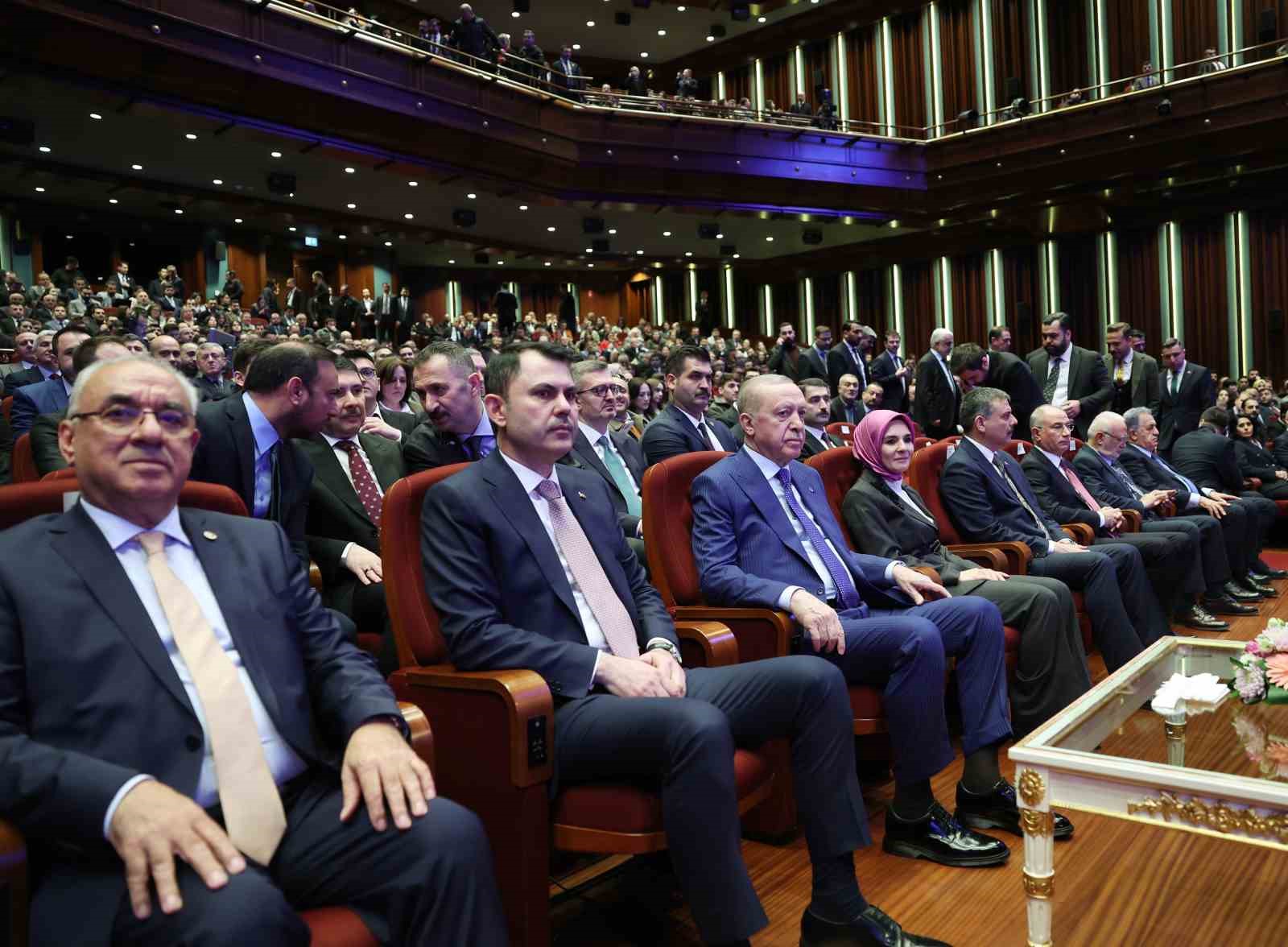 cumhurbaskani erdogan elleri opulesi ogretmenlerimize yonelik siddetin hicbir gerekcesi hicbir mazereti olamaz 1 5UNLS9Uy