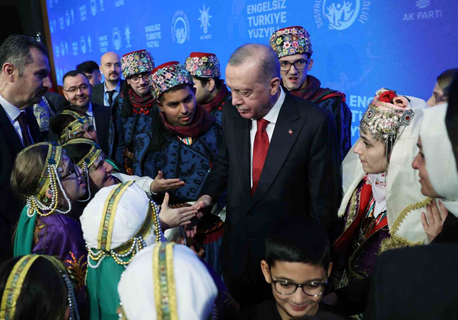 Cumhurbaşkanı Erdoğan: "Engelli vatandaşlarımızın sorunlarını çözüme ulaştırmak birincil önceliğimizdir" 6 cumhurbaskani erdogan engelli vatandaslarimizin sorunlarini cozume ulastirmak birincil onceligimizdir 2 ckeFWYpC