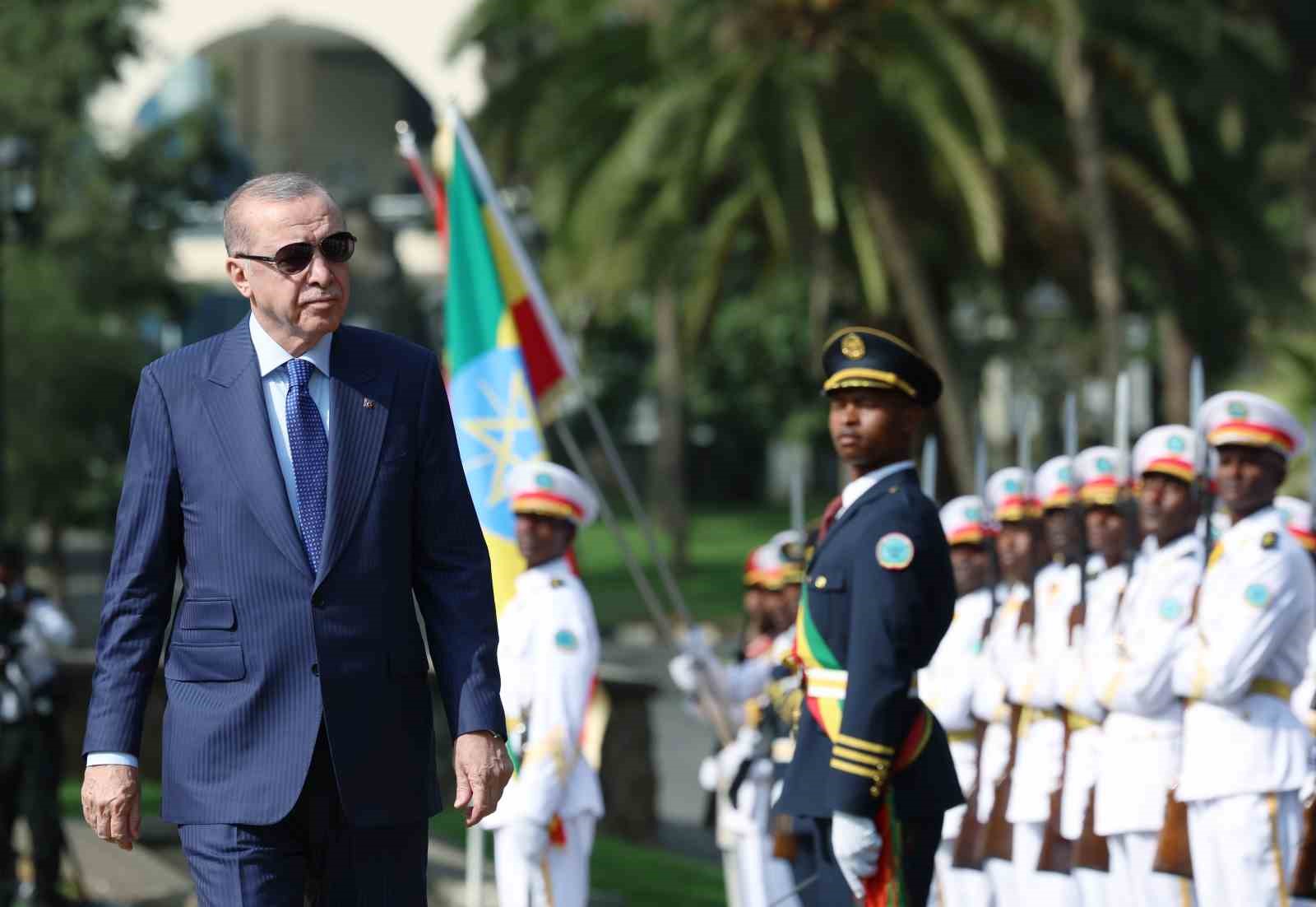 cumhurbaskani erdogan etiyopyada resmi torenle karsilandi 18 5k8bqHUr