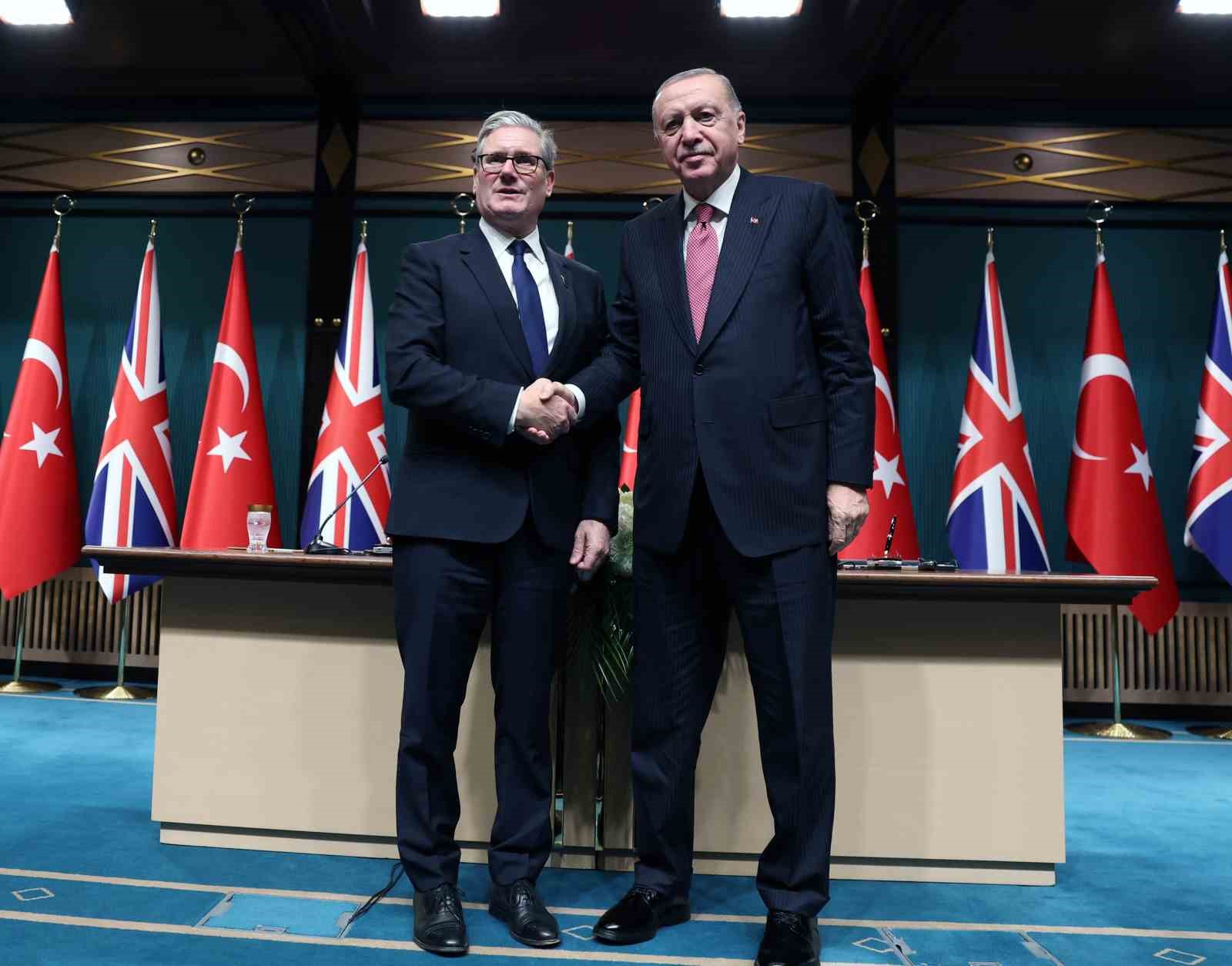 cumhurbaskani erdogan eurofighter icin anlasmalar imzalandi 2 VkaEtnWI