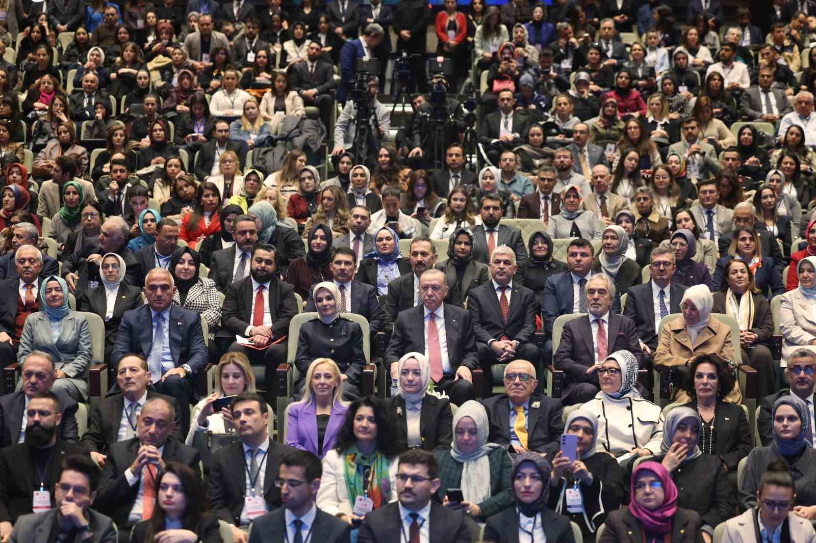 cumhurbaskani erdogan evlenecek genclerimize insallah yilbasindan itibaren daha yuksek tutarda destekler verecegiz 8 Na5YR5re