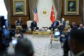 ABD Başkanı Trump: "NATO beni çok hayal kırıklığına uğrattı. Türkiye olmasaydı belki de katılmayabilirdim ancak dostumdan dolayı katılmam gerektiğine inandım" 2 thumbnail