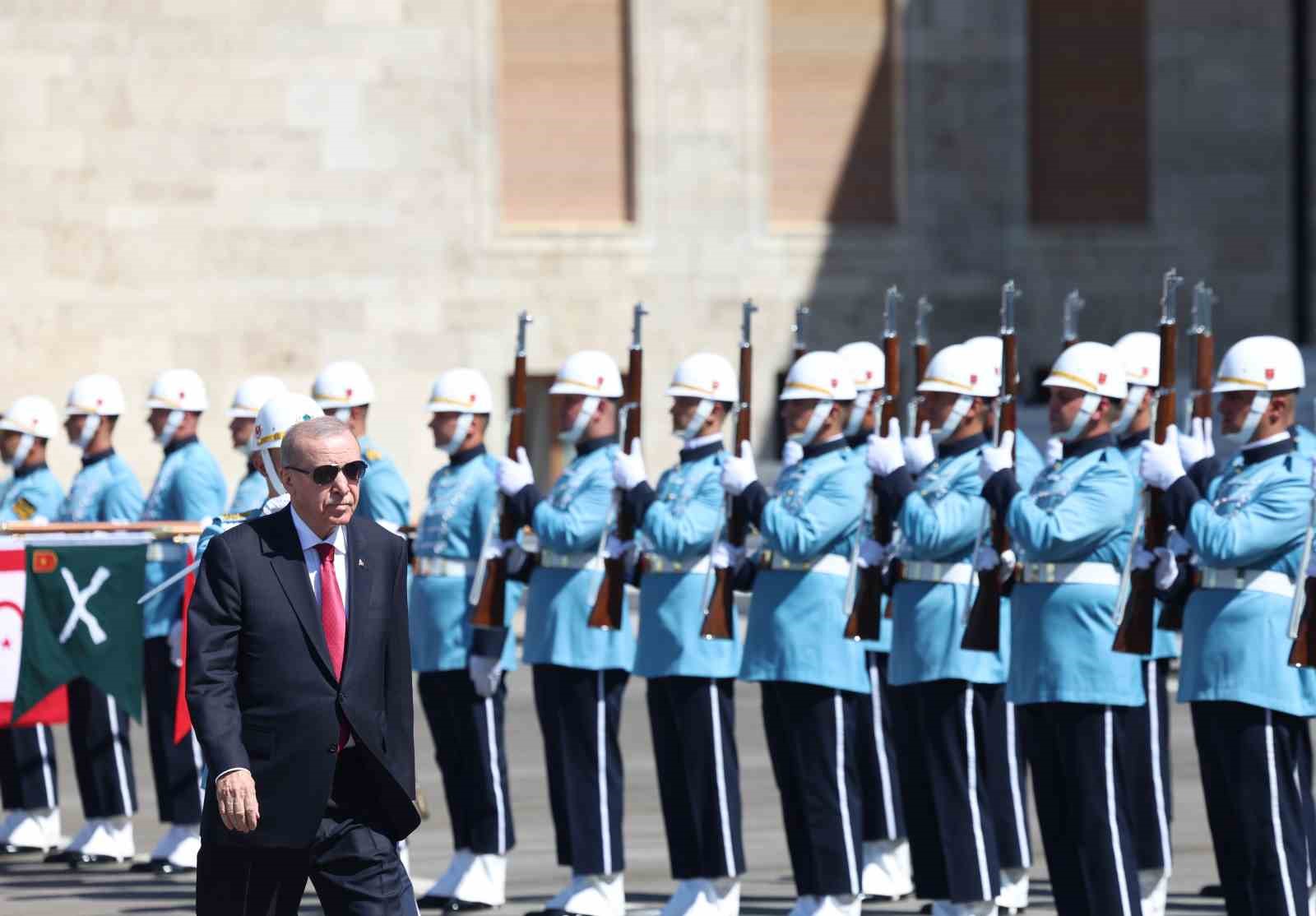 Cumhurbaşkanı Erdoğan: "FETÖ’cü teröristler, yeminli Türkiye düşmanlarına hizmetkar olmayı sürdürüyorlar" 14 cumhurbaskani erdogan fetocu teroristler yeminli turkiye dusmanlarina hizmetkar olmayi surduruyorlar 10 2PkGD3v3