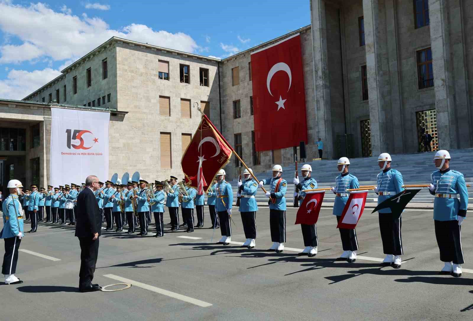 Cumhurbaşkanı Erdoğan: "FETÖ’cü teröristler, yeminli Türkiye düşmanlarına hizmetkar olmayı sürdürüyorlar" 22 cumhurbaskani erdogan fetocu teroristler yeminli turkiye dusmanlarina hizmetkar olmayi surduruyorlar 18 R8tryYAK