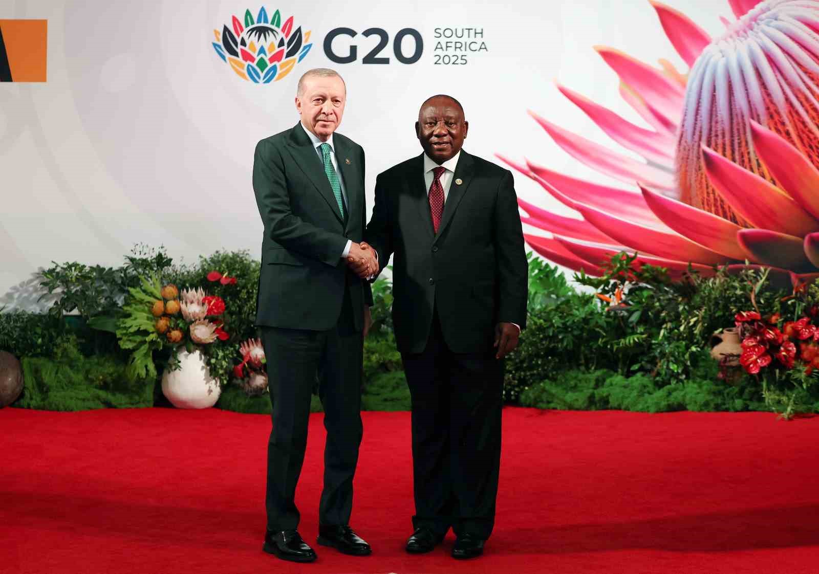 cumhurbaskani erdogan g20 liderler zirvesi resmi karsilama torenine katildi 1 8bDXyYwu