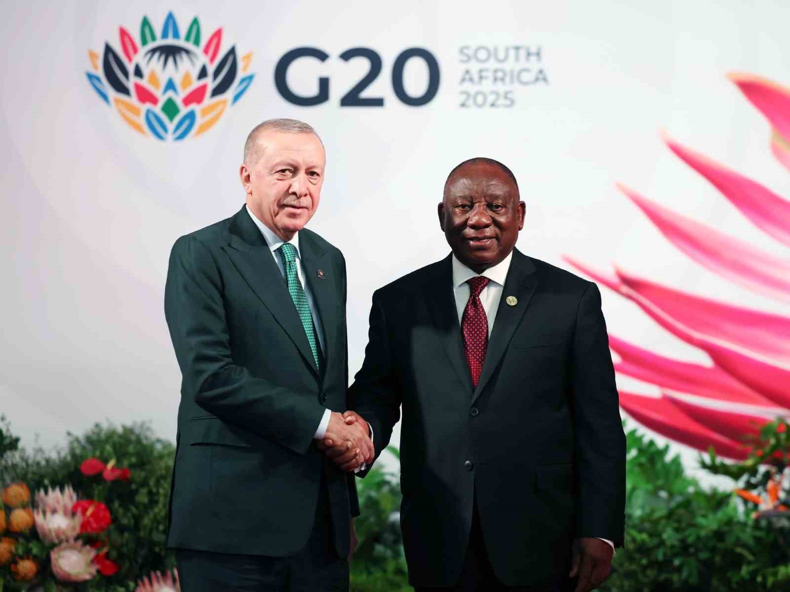 cumhurbaskani erdogan g20 liderler zirvesi resmi karsilama torenine katildi 2 Ef5j1ruL