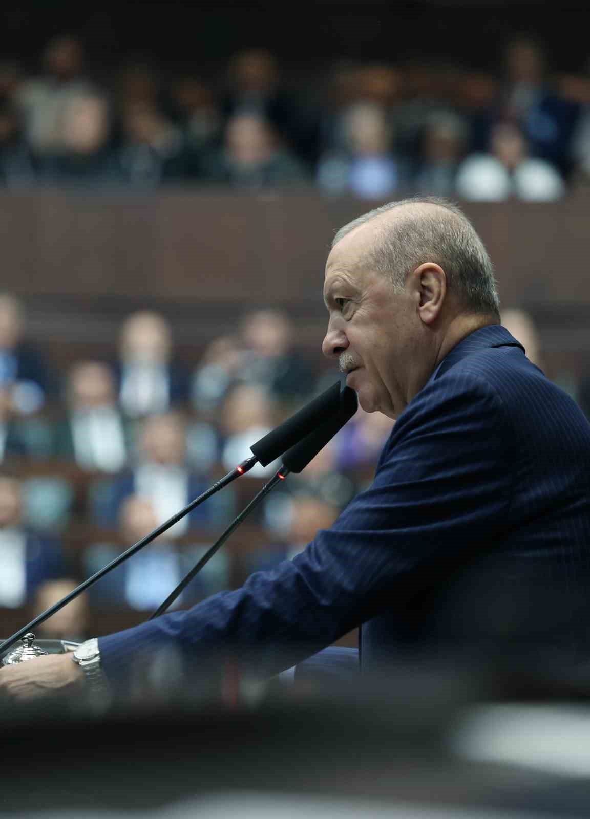 cumhurbaskani erdogan gazi mustafa kemalin kurdugu partiyi pavyon masalarina dusurenler yine kendileridir 1 2