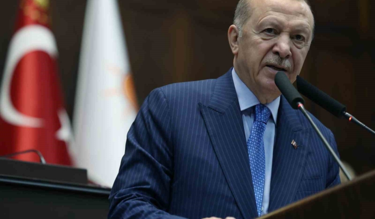 cumhurbaskani-erdogan-gazi-mustafa-kemalin-kurdugu-partiyi-pavyon-masalarina-dusurenler-yine-kendileridir-1-dTc6iKj4.jpg