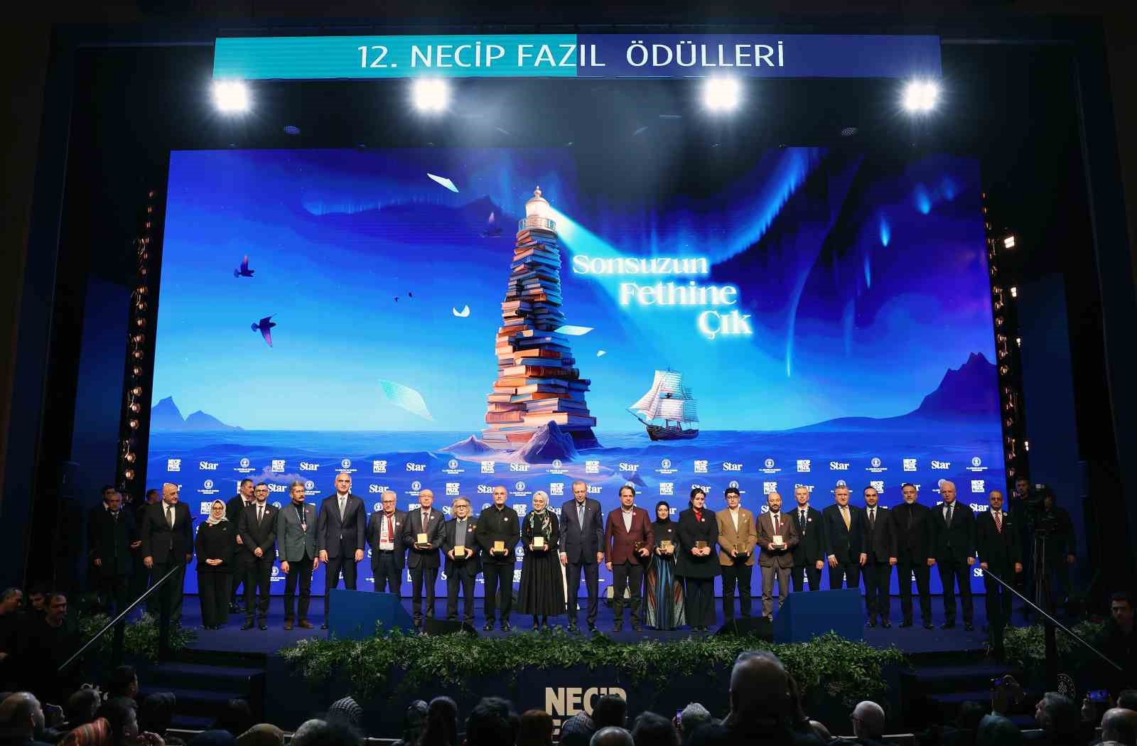 cumhurbaskani erdogan gazzeye konteyner gonderelim diyoruz ancak netanyahu denilen bu zalim bu cagrilara asla d7DpmztY