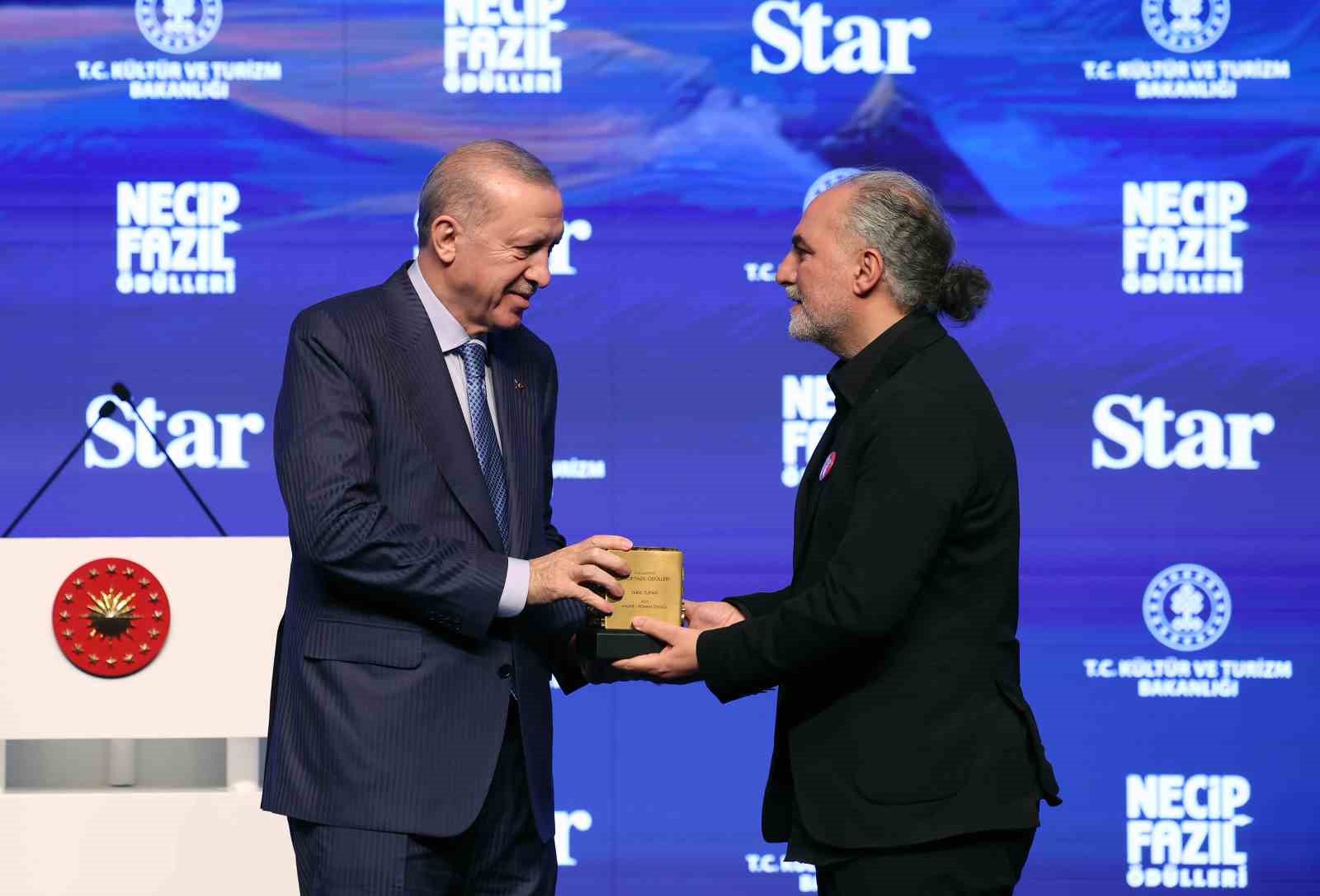 cumhurbaskani erdogan gazzeye konteyner gonderelim diyoruz ancak netanyahu denilen bu zalim bu cagrilara asla qYUJH8VQ