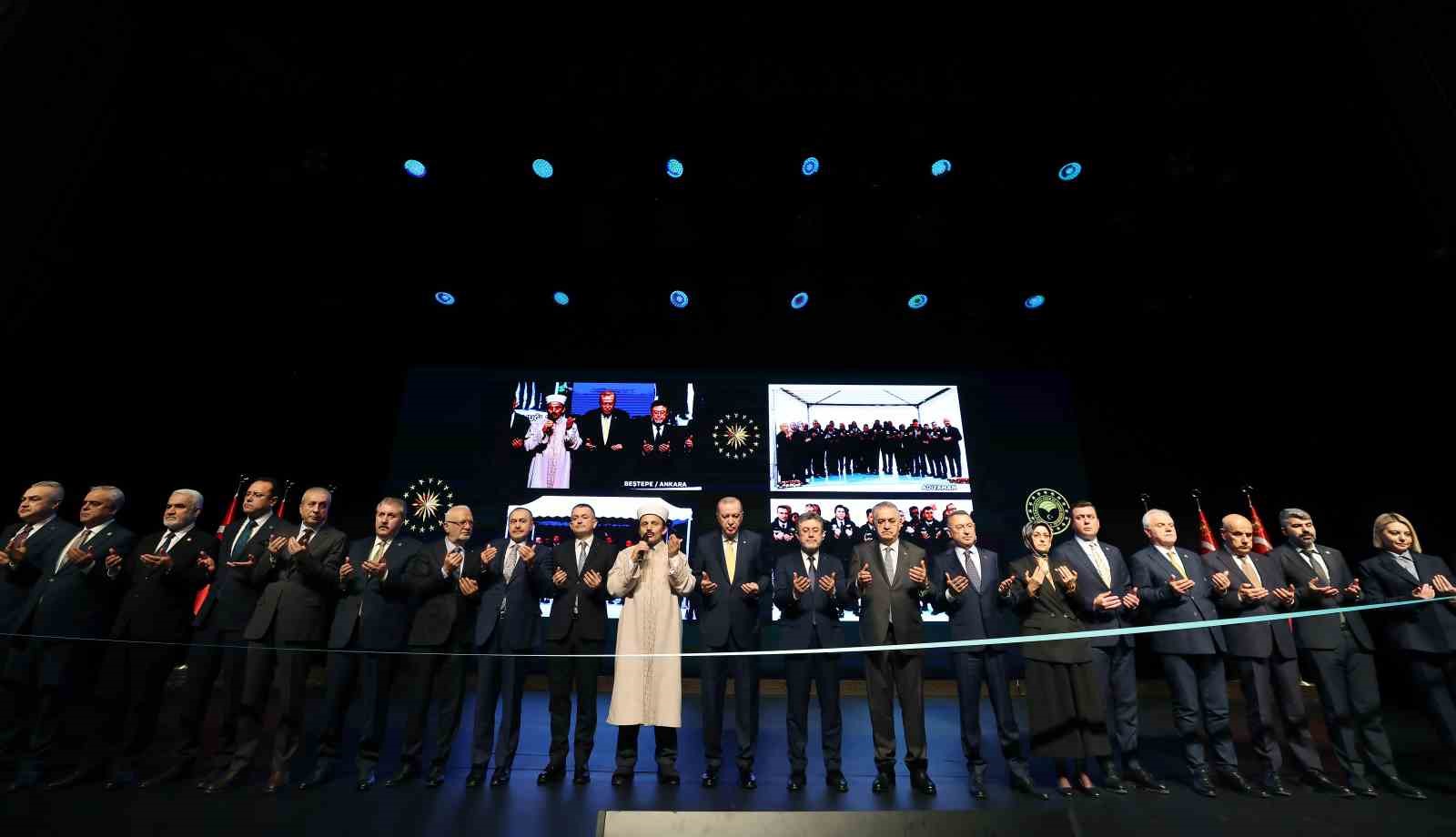Cumhurbaşkanı Erdoğan: "Geçtiğimiz asırda petrol ve karbon yakıtlar için yapılan mücadele önümüzdeki dönemde su alanında yapılacaktır" 5 cumhurbaskani erdogan gectigimiz asirda petrol ve karbon yakitlar icin yapilan mucadele onumuzdeki donemde su sMU5UEMa
