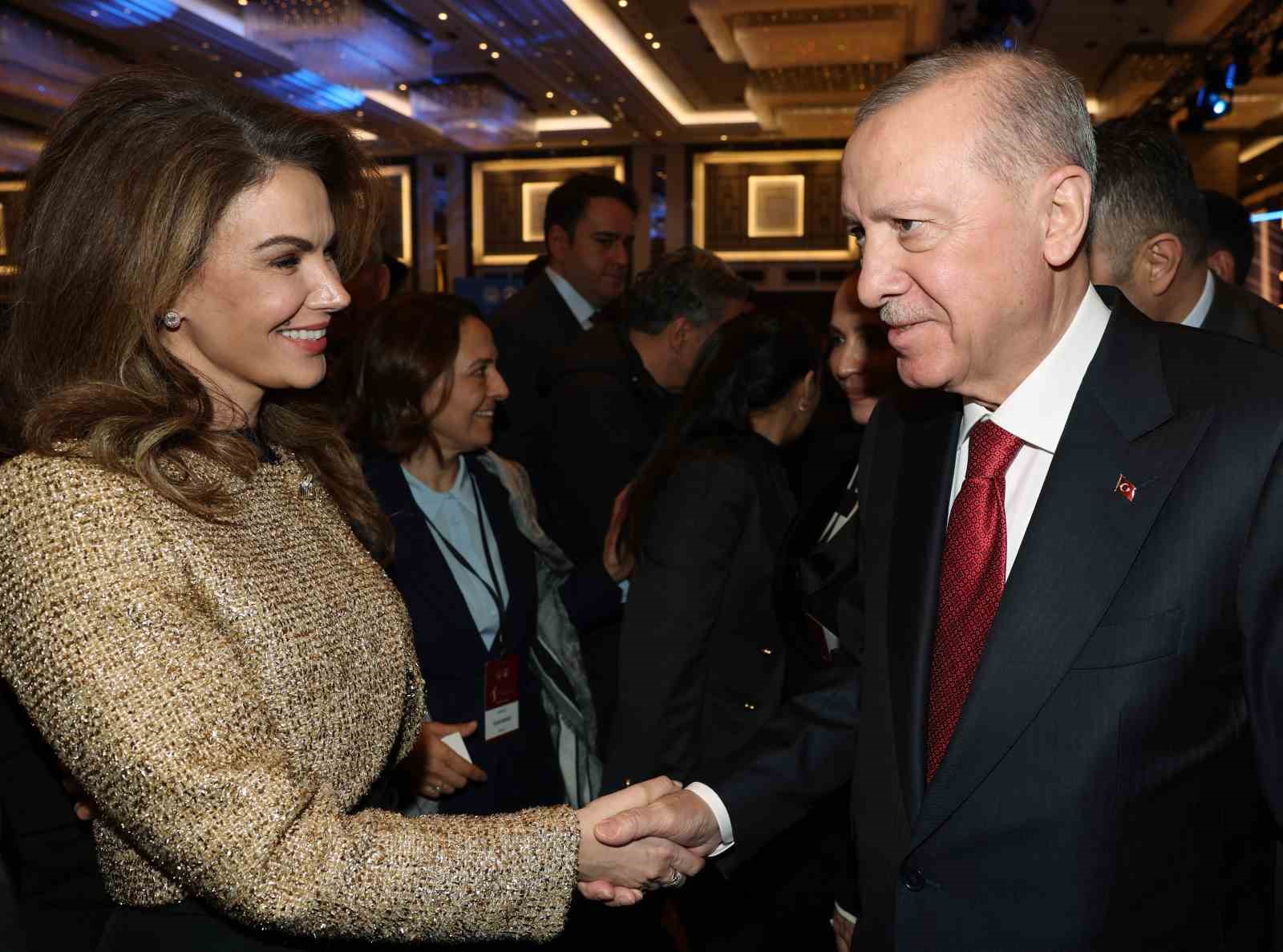 cumhurbaskani erdogan her kim kadina ve cocuga siddet uyguluyorsa zulmediyorsa insanliktan nasibini almamis demektir