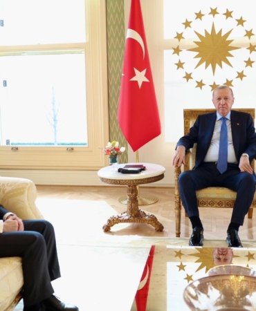cumhurbaskani-erdogan-ihlas-holding-yonetim-kurulu-baskani-oreni-kabul-etti-isNaCtZg.jpg