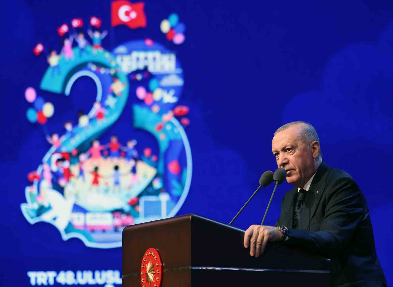 Cumhurbaşkanı Erdoğan: "İnsanlık zincirinin ebediyet halkası olan siz çocuklarımız geleceğimizi şekillendireceksiniz" 31 cumhurbaskani erdogan insanlik zincirinin ebediyet halkasi olan siz cocuklarimiz gelecegimizi sekillendireceksiniz 27 EhQPYHRs