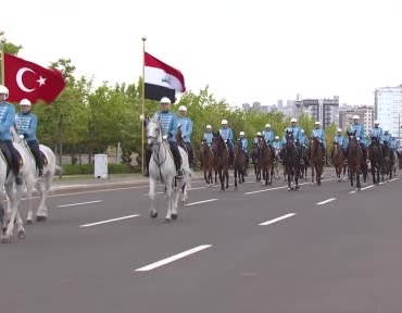 cumhurbaskani-erdogan-irak-basbakani-zeydiyi-torenle-karsiladi-uwh9gkKv.jpg