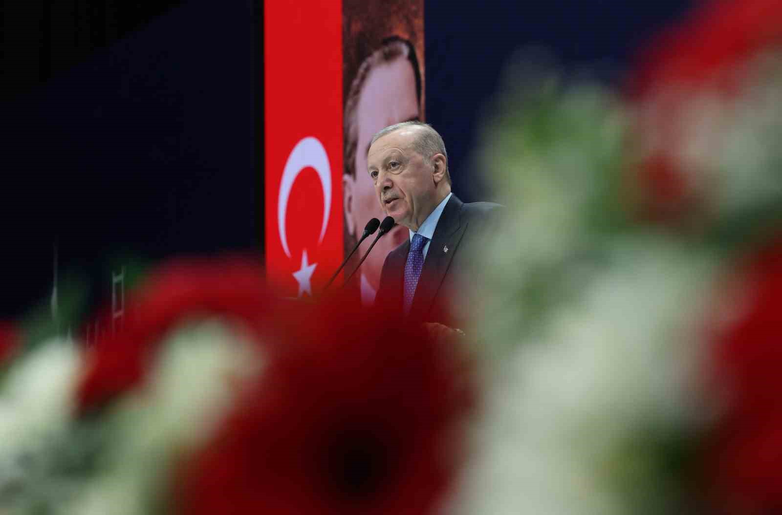 cumhurbaskani erdogan irana yonelik netanyahunun kiskirtmalari ile baslayan amerika israil saldirilarindan uzuntu ve endise duyuyoruz TSnBYadt