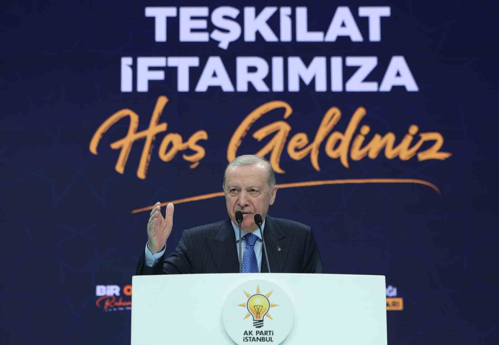 cumhurbaskani erdogan irana yonelik netanyahunun kiskirtmalari ile baslayan amerika israil saldirilarindan uzuntu ve endise duyuyoruz kFsIdO91