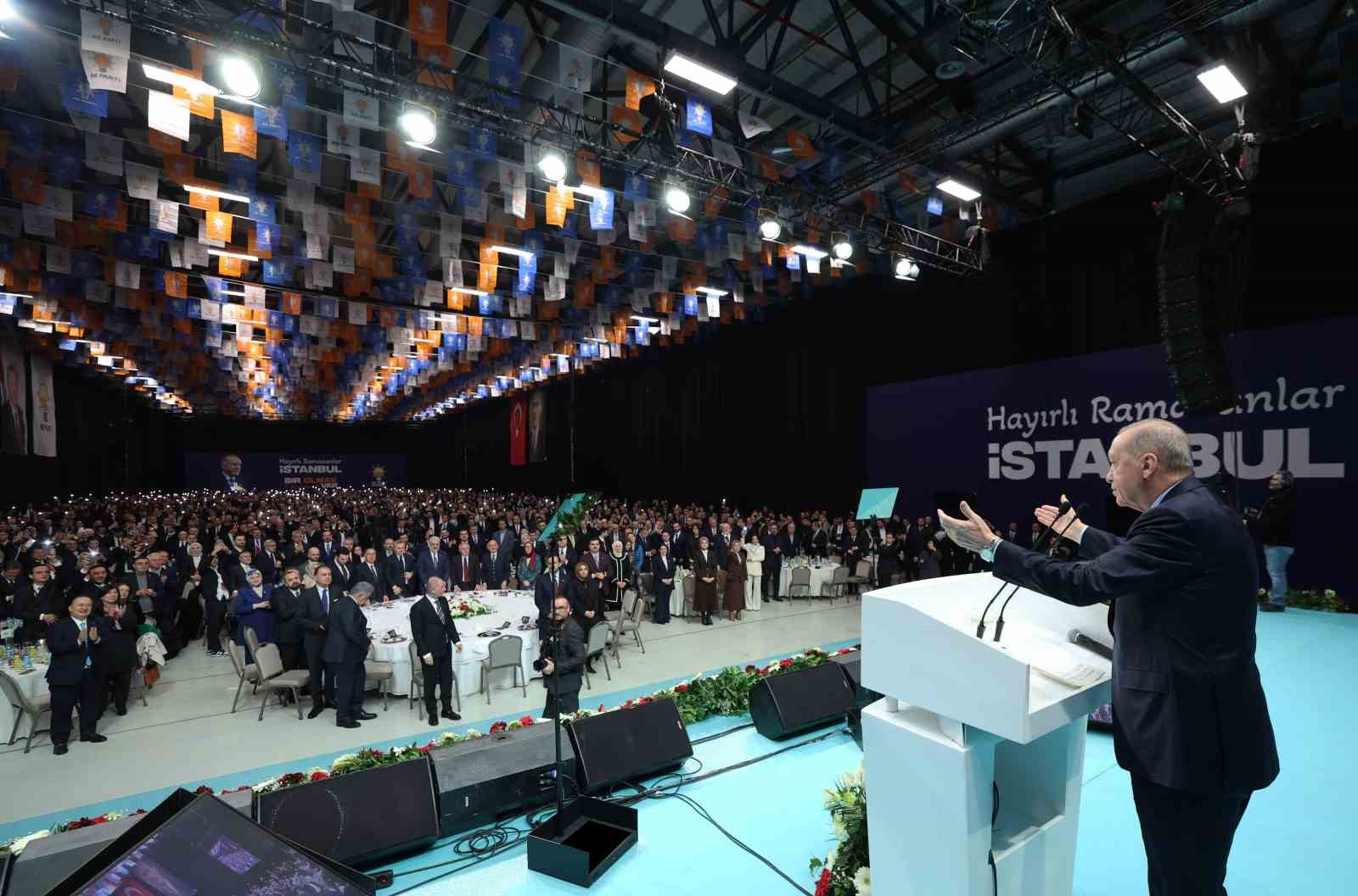 cumhurbaskani erdogan irana yonelik netanyahunun kiskirtmalari ile baslayan amerika israil saldirilarindan uzuntu ve endise duyuyoruz sLbn1U6U