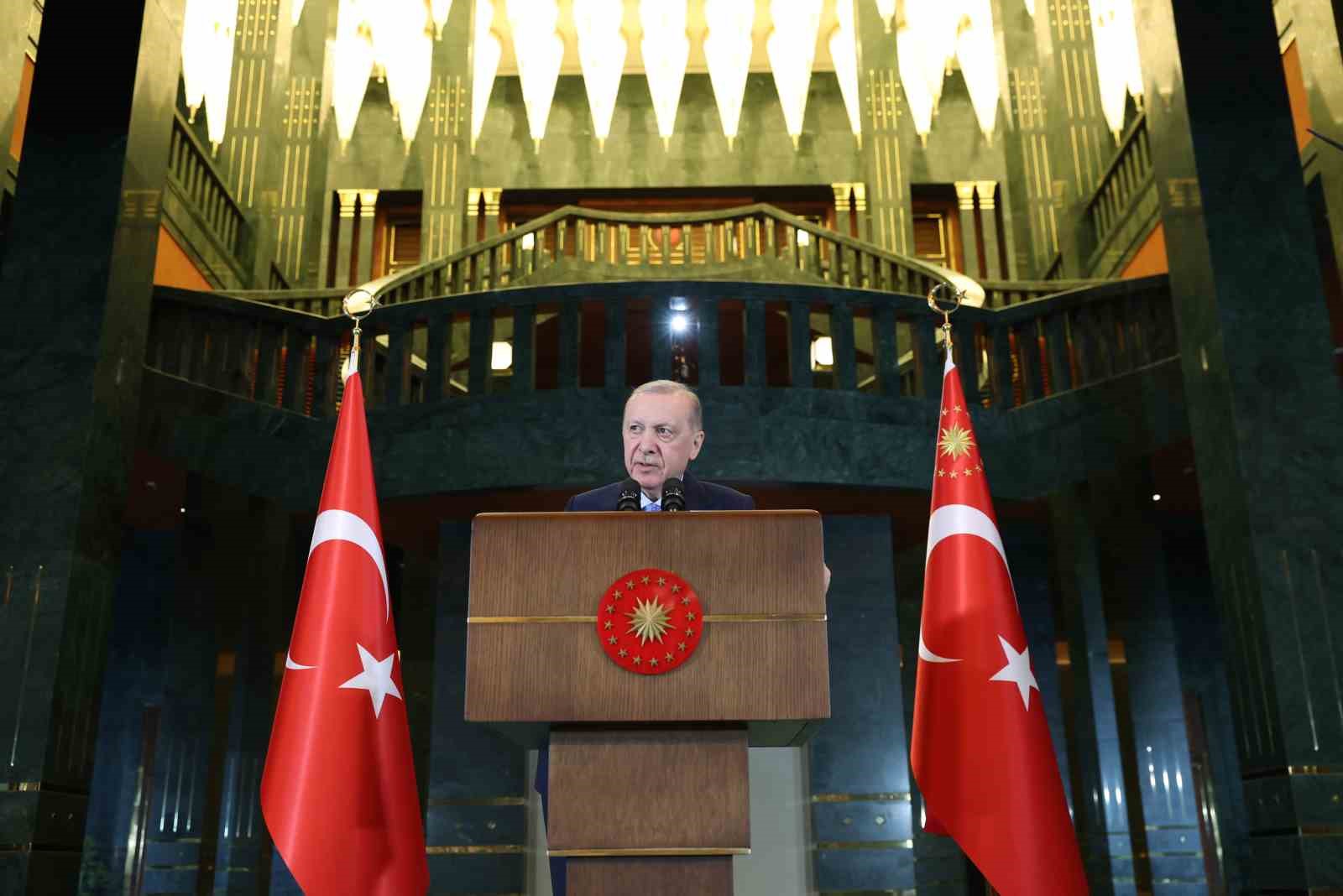 Cumhurbaşkanı Erdoğan: "İsrail; tamamen keyfi sebeplerle Mescid-i Aksa’yı 17 gündür Müslümanların ibadetine kapalı tutuyor" 10 cumhurbaskani erdogan israil tamamen keyfi sebeplerle mescid i aksayi 17 gundur muslumanlarin ibadetine kapali tutuyor aY4qafJt