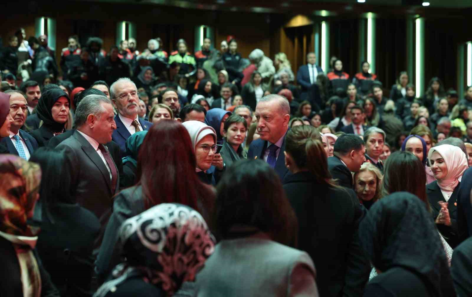 cumhurbaskani erdogan kadina el kaldiranin eli de vicdani da kararmistir 16 FpbOC5rJ